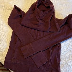 Lululemon sweatshirt